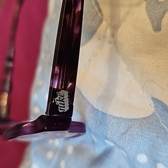 Nike glasses - Picture 2 of 4
